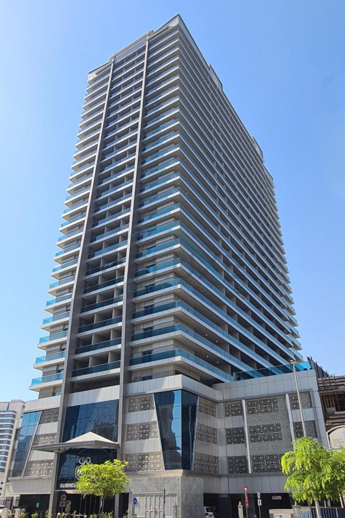 View Minutes To Burj Khalifa, Elite Business Bay By Deluxe Homes *